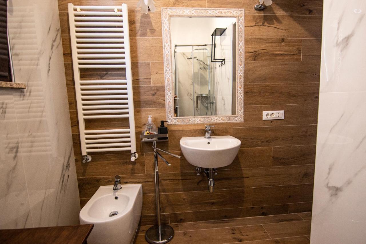 Yourquadrarooms B&B Roma Ngoại thất bức ảnh